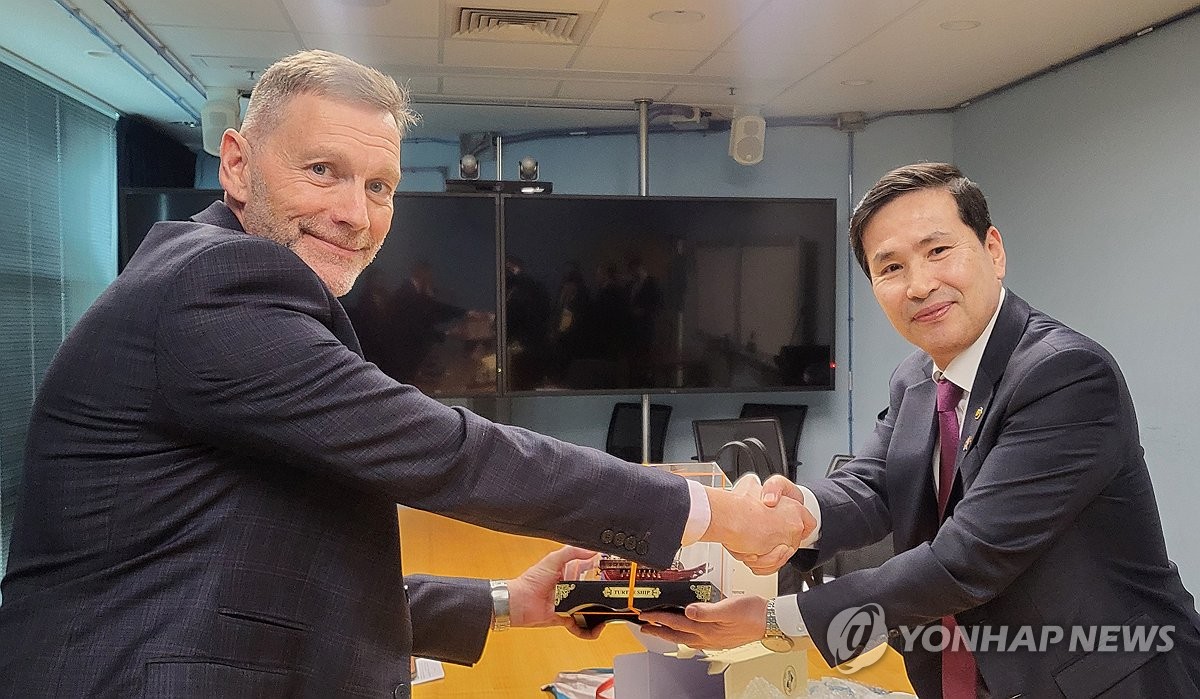 국방차관, 호주 정부·학계 주요 인사 면담…협력 논의