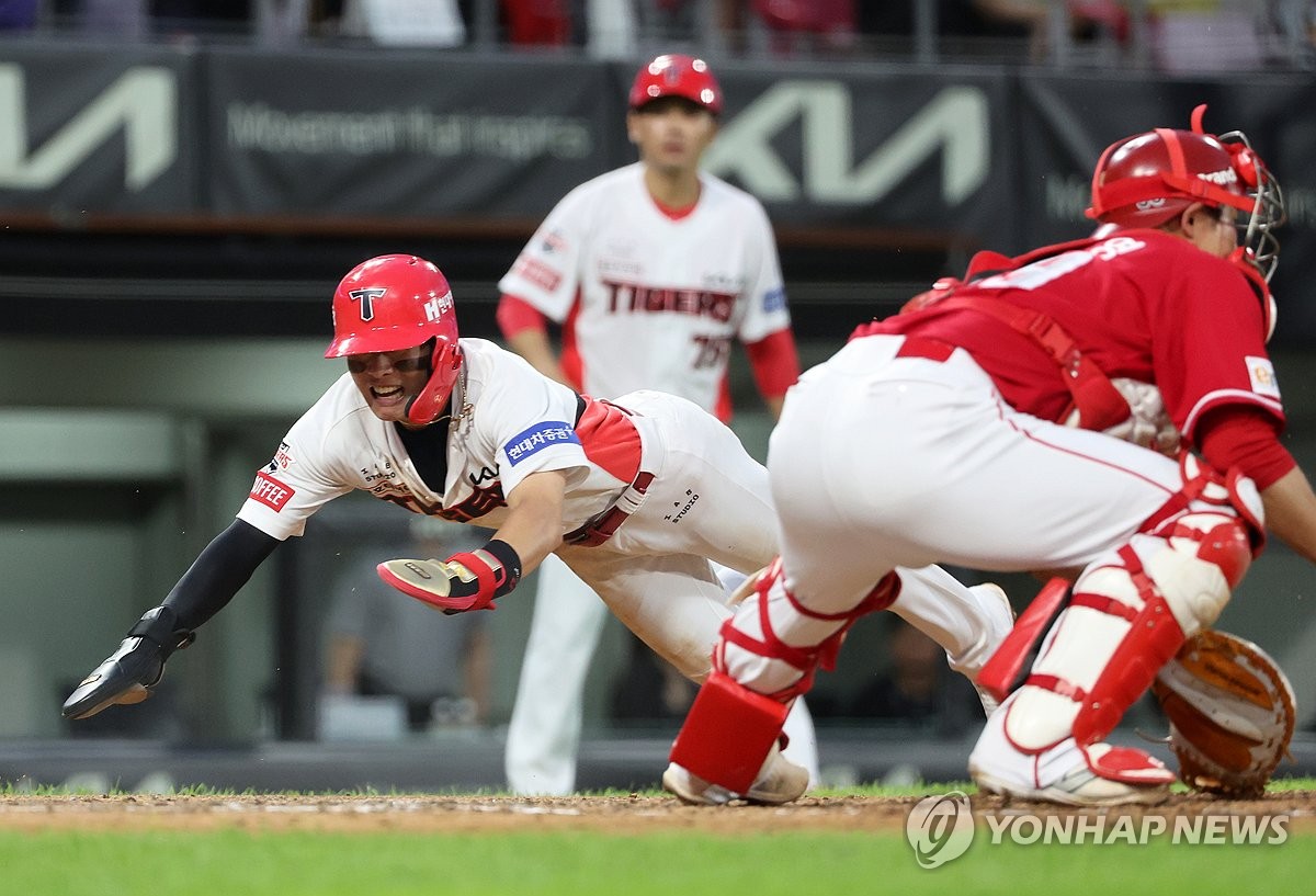 삼성, 두산 꺾고 2위 사수…강민호 7회 3점 결승포(종합)