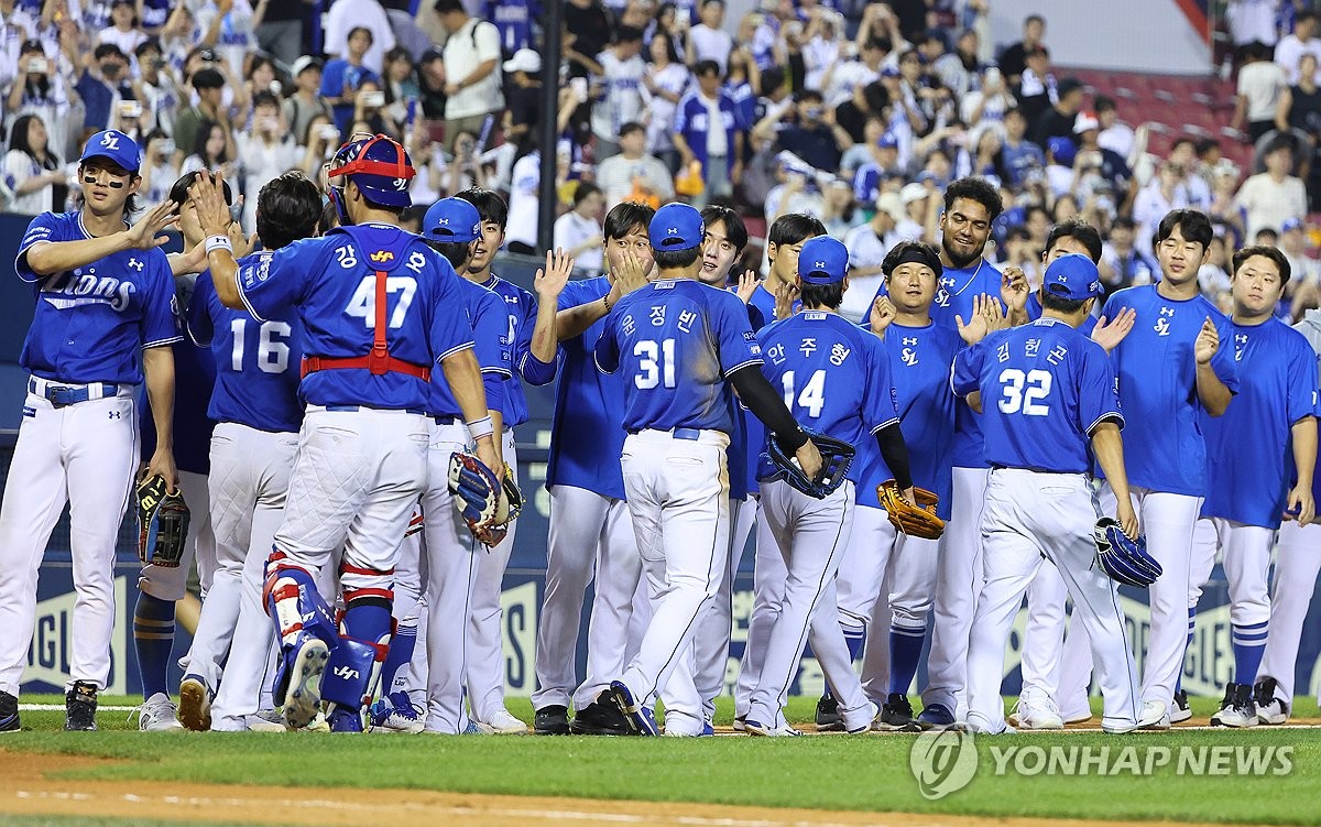 [프로야구전망대] 코치 싹 바꾼 2위 삼성, 2주 만에 선두 KIA와 재격돌