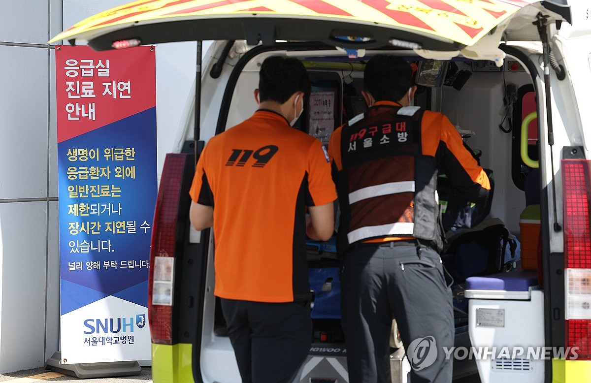 결국 전공의 복귀 없었다…일괄 사직처리 두고도 '진통'(종합)