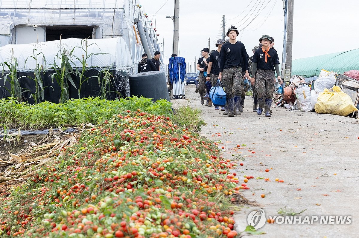 기록적 폭우로 291억원 피해…익산시에 답지하는 '온정의 손길'