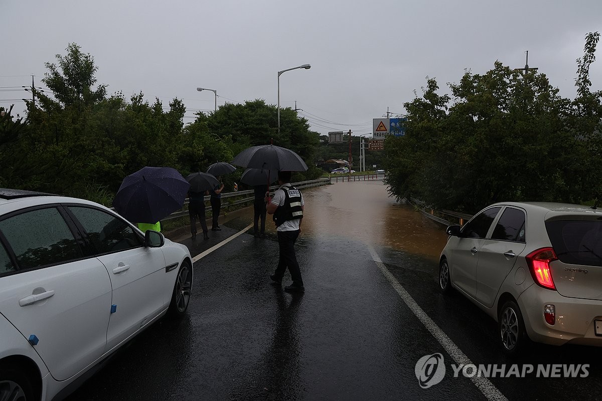 '한 시간에 100㎜' 파주 문산읍 "양동이로 퍼붓듯 쏟아졌다"