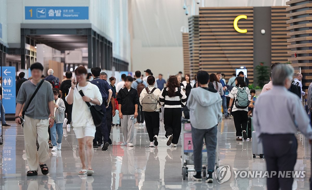 인천공항 27일 출발편·내달 4일 도착편 가장 붐빈다