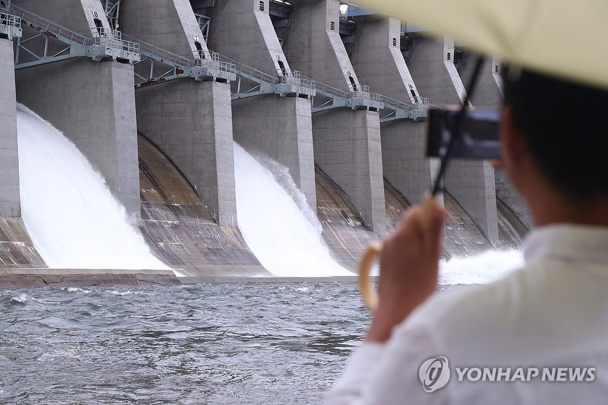 강원 400㎜ 육박 집중호우에 토사 유출·낙석·침수 피해 속출(종합3보)