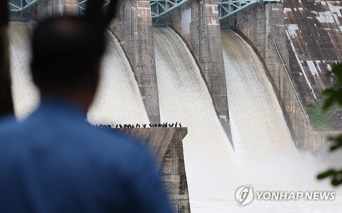 전남 주암댐 초당 200t 방류 중…"하천 주변 주의"