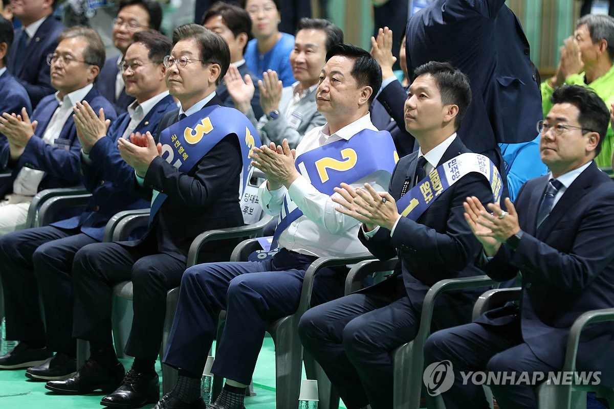 이재명, 강원 경선서도 90%로 압승…김두관 8%