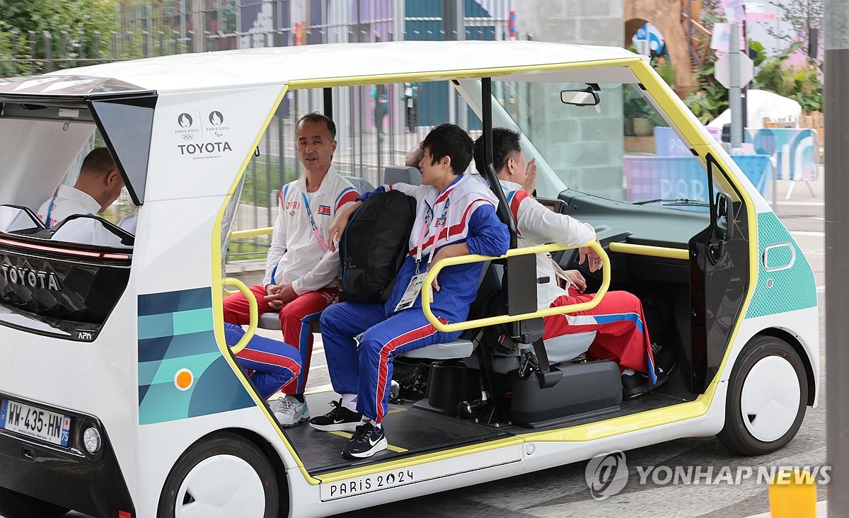 [올림픽] 선수촌서도 북한 선수단은 두문불출…한국 숙소와 도보 20분