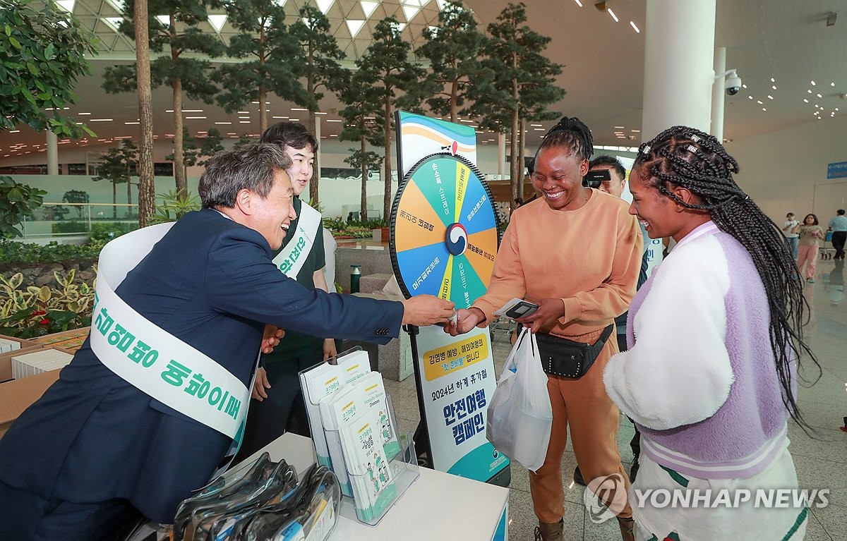 여름 성수기 인천공항 승객 385만명…코로나 이전 첫 상회