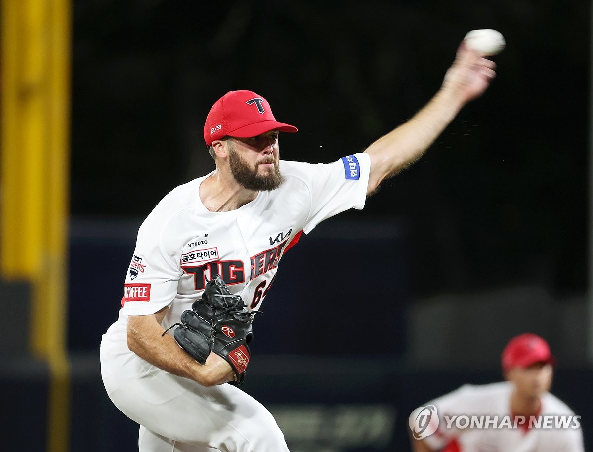 ⚽欧联战报：伊萨克森倒地未获点，贡多齐远射中横梁，拉齐奥0-0卢多格雷茨