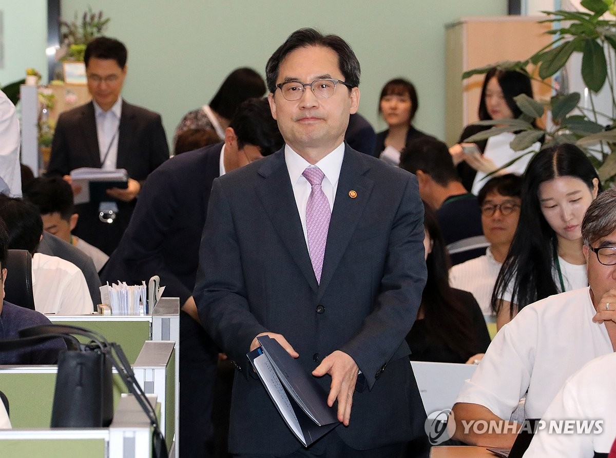 공정위원장 "주류도매협회 부당 공동행위 제재 절차 착수"