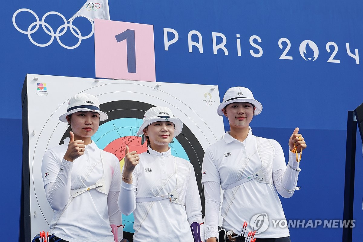 [올림픽] 한국 남녀 양궁 개인·단체 1위 화끈한 출발…핸드볼도 첫 승리