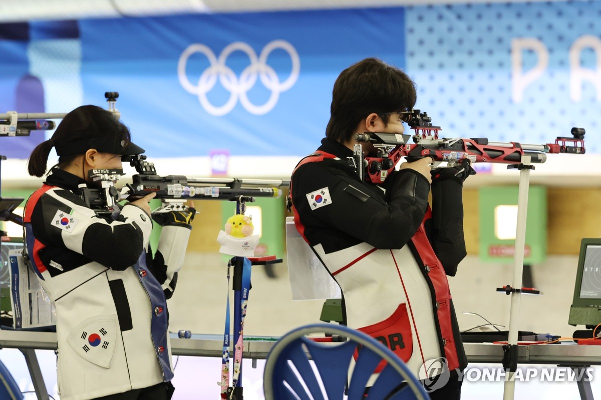 什么神仙效率？皮特森26分钟狂轰48分 外线16中11手感滚烫