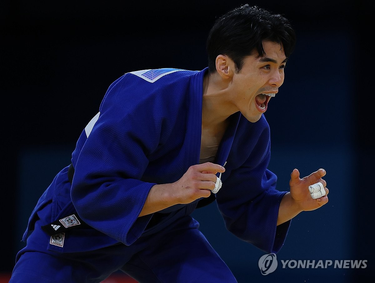 [올림픽] 유도 김원진, 세계 3위에게 석패…패자부활전 통해 동메달 도전