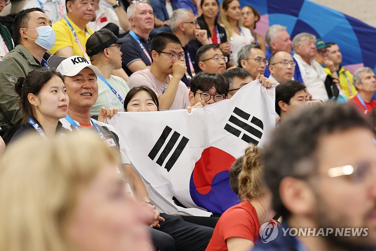 [올림픽] 박하준 아버지 "식당에 축하 전화 끊이지 않아…자랑스러워"(종합)