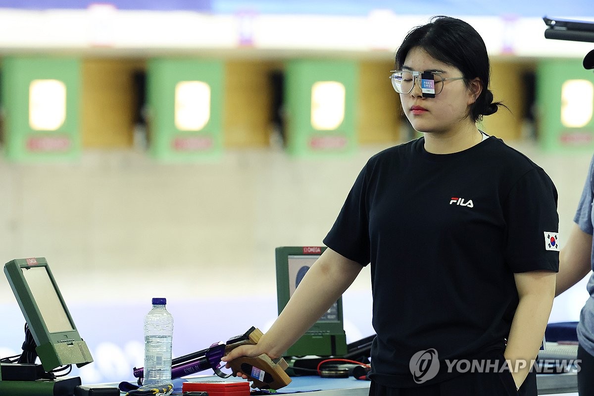 [올림픽] 오예진·김예지, 공기권총 金·銀 동반 명중…한국 2호 금메달(종합)