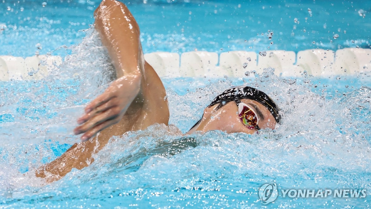 [올림픽] 200ｍ 예선 황선우 4위·김우민 12위…한국 최초 동반 준결승(종합)