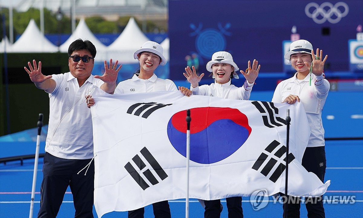 [올림픽] 긍정 마인드와 악바리 근성으로 3관왕 첫 단추 끼운 임시현