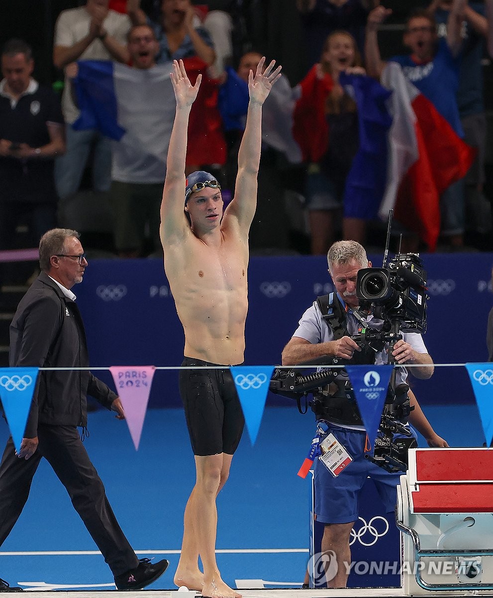 [올림픽] 마르샹, 펠프스의 올림픽 기록 경신하며 개인혼영 400ｍ 우승