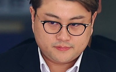 '뺑소니' 김호중, 경찰 조사 중 1500만원 기부했다…왜?