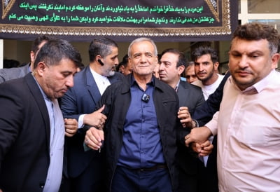 [속보] 이란 대선, 개혁파 페제시키안 당선…득표율 54%