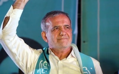 이란 대선 개혁파 페제시키안 당선…54% 득표