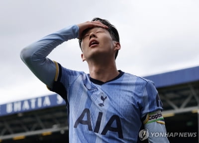 손흥민, 두 차례 골 기회 무산…토트넘, QPR과 평가전 2-0 승리