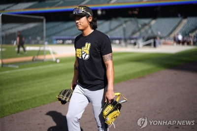 피츠버그 배지환, MLB 복귀…장례 휴가 떠난 레이놀즈 일시 대체