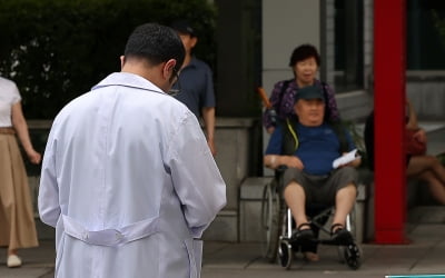 서울아산병원 교수들 "강도높은 진료축소"…경증환자 예약 자제 요청
