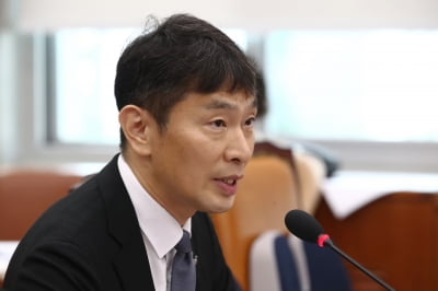 이복현 "메이저카지노사이트, 조사 진행 여부 공개 어려워…시스템 따라 진행"