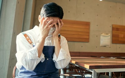 알바생 교육도 못 시키겠네…"돈 내놔" 고소까지 당한 사장님 [곽용희의 카지노 민회장]