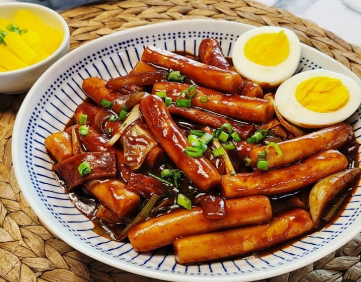 '즉석 짜파떡볶이'. / 사진=농심 제공