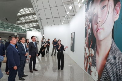 올 가을 아트페어 축제 신호탄 쏘아올린 'KIAF 인천공항 특별전'