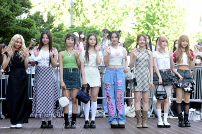 [포토] 유니스, '깜찍한 요정 같은 소녀들'