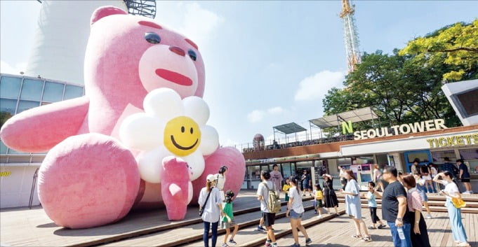 [포토] 남산에 뜬 초대형 벨리곰