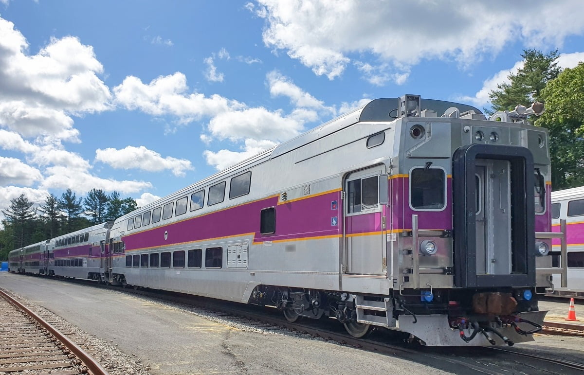 현대로템이 제작하는 MBTA 2층 객차의 모습. 사진=현대로템