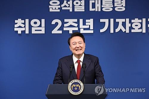 尹대통령, 금주 국정브리핑 열어 국민연금 개혁안 직접 공개