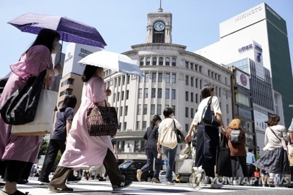 일본 달라졌다…비현금 결제율 '역대 최고'