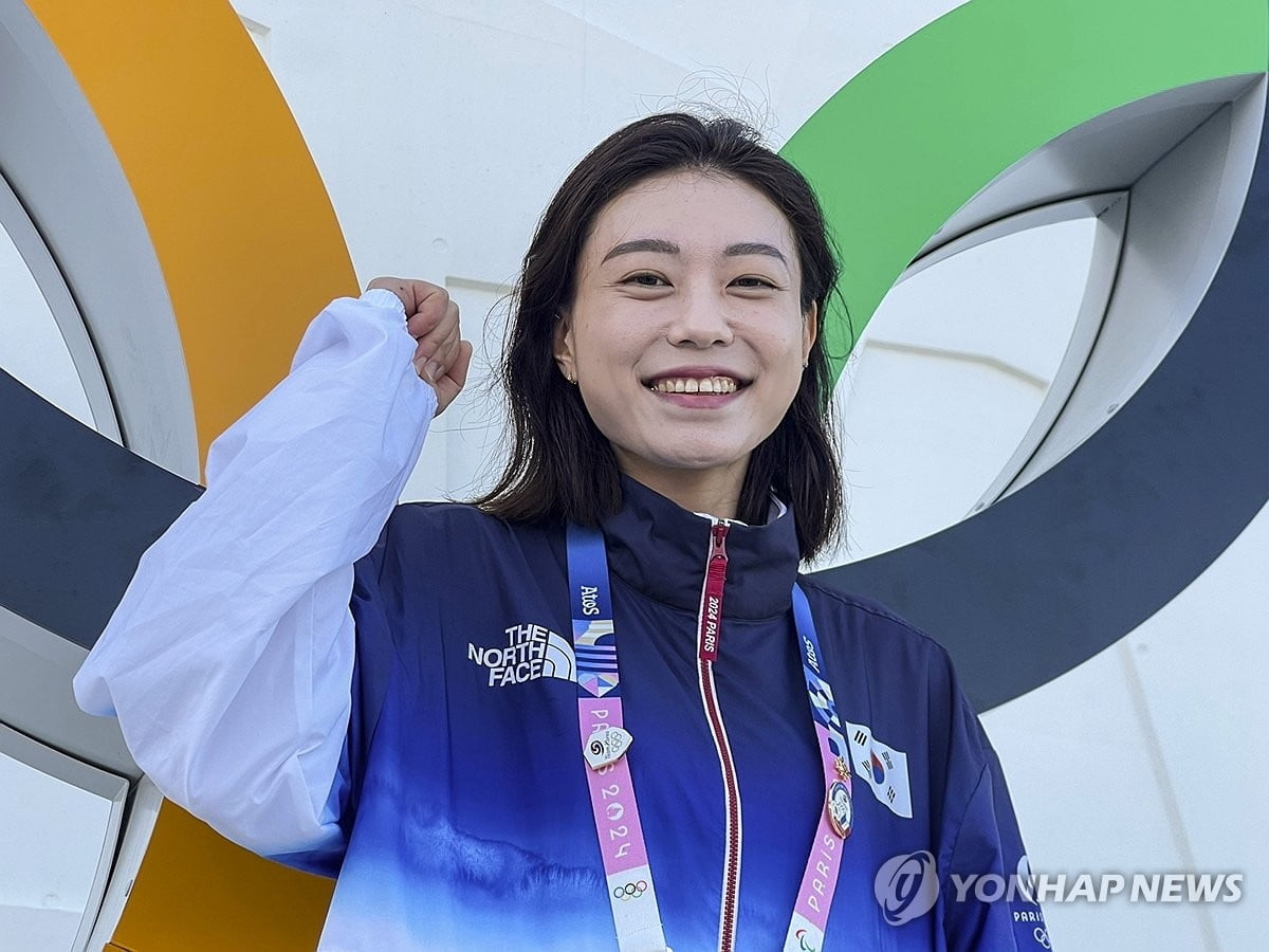 深度：雷迪克五连客期间就洞悉到湖人阵容短板 让拉塞尔打替补是长久之计