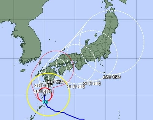 '주택 붕괴' 위력 태풍 日 접근…도요타 가동 중단