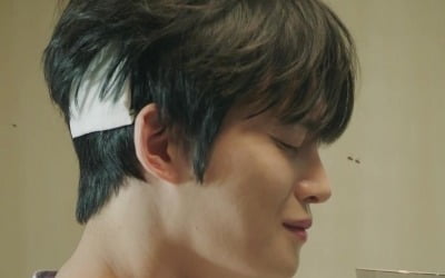 [종합] 김재중, 사고 후 심각한 부작용 생겼다…첫사랑이 친동생과 키스하는 모습에 실의 ('나쁜 기억 지우개')