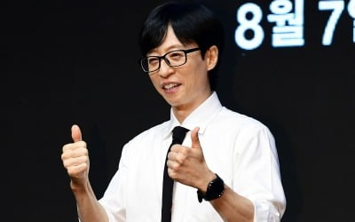 유재석의 '유라인'이 바뀌었다…새로운 멤버와 새 호흡 보여줄 때 [TEN스타필드]