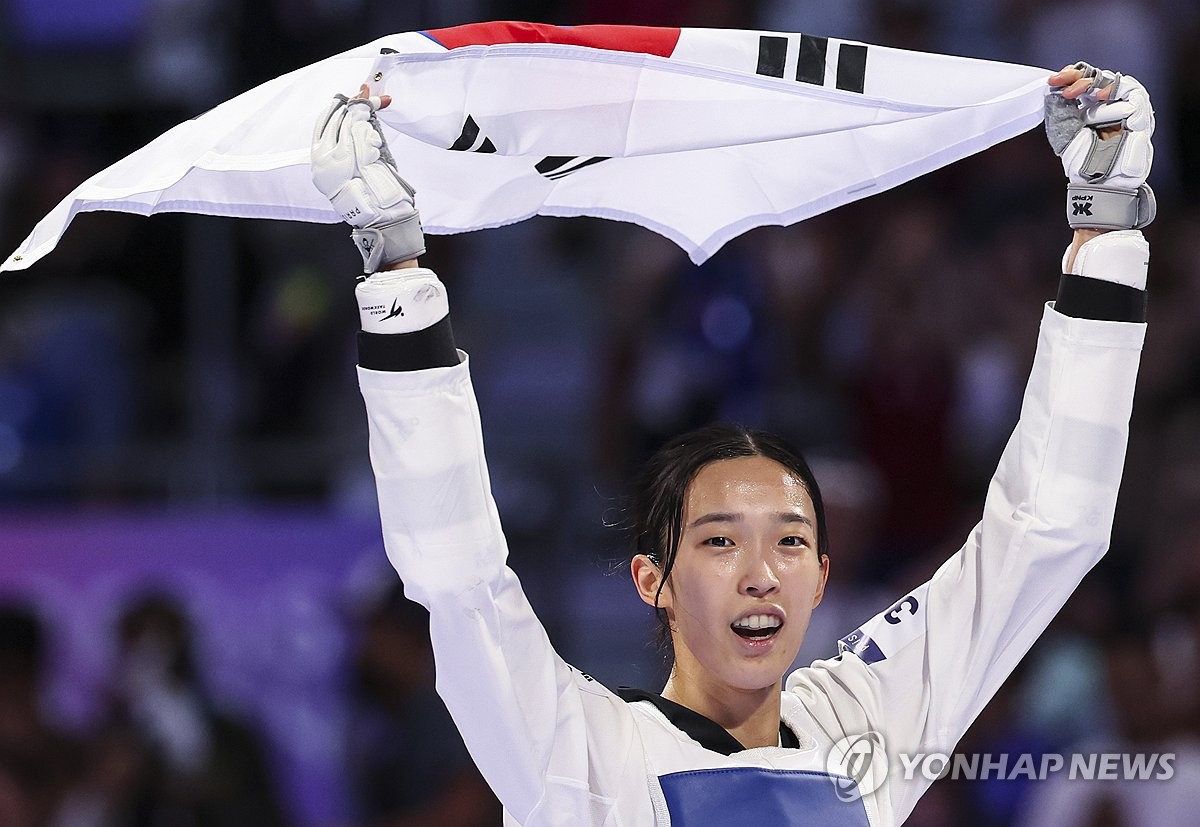 [올림픽] 김유진 13번째 금메달…한국, 단일 대회 최다 금메달 타이(종합)