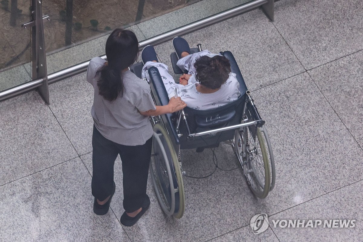 의료사고 때 환자 돕는 '대변인' 신설…의사들은 형사처벌 최소화