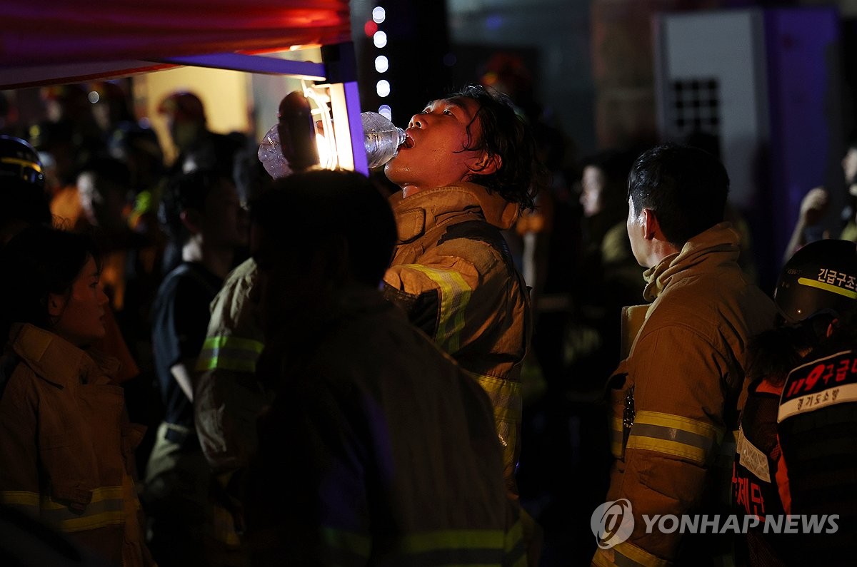 소방 전문가들 "에어매트, 최후 구조수단…고층 사용 시 위험"