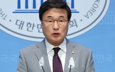 與 김대식 "학생들 진로 탐색 지원 확대해야"…진로교육법 개정안 발의