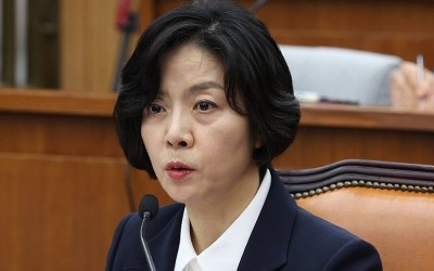 [속보] 이숙연 대법관 후보자 임명동의안 국회 통과