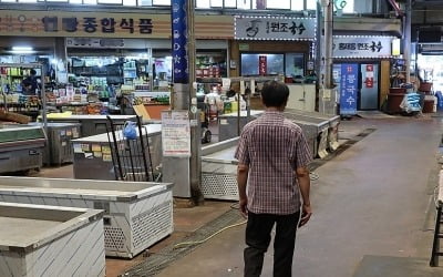 위기의 자영업자…대출연체 15조·6곳 중 1곳 빚 안고 폐업