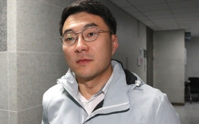 '코인 기소' 김남국 "99.6% 손실도…더러운 놈들" 격분