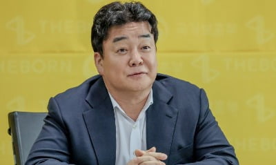 점주와 갈등 빚더니…30년 공들인 '백종원 회사' 깜짝 소식