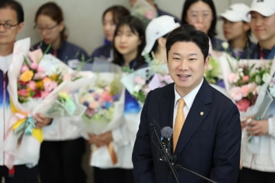 진종오 "안세영, 상처 안 받았으면…체육계 민낯 드러나"